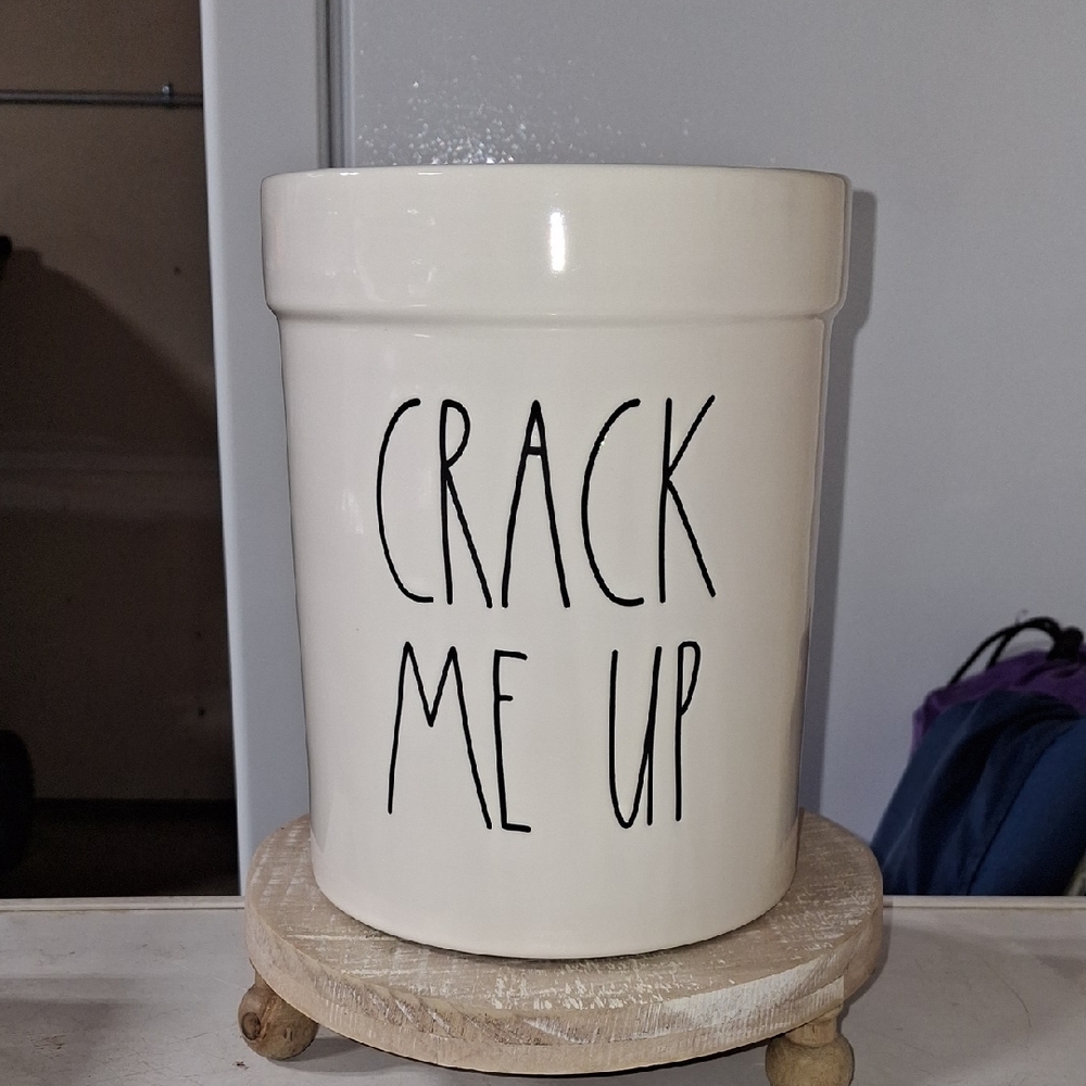 🐣NEW! Rae Dunn CRACK ME UP Ceramic Tool Crock🐣